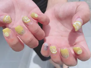 ネイル 頑張る女性の味方✴︎ M.i　nail ♡のネイルデザイン