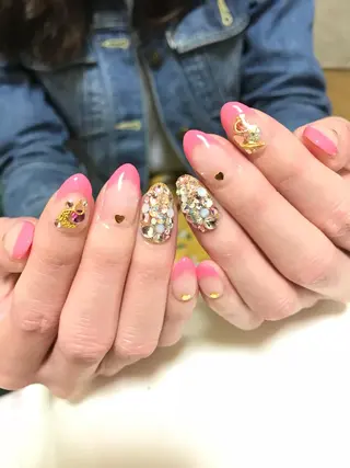 ネイル 木槿所属・吉冨 光恵のネイルデザイン