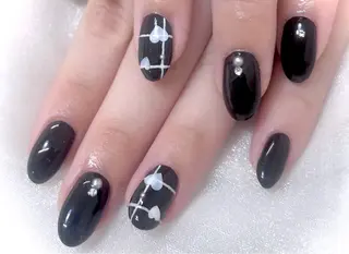 ネイル Nail salon s.k.所属・Nailist. emiのネイルデザイン