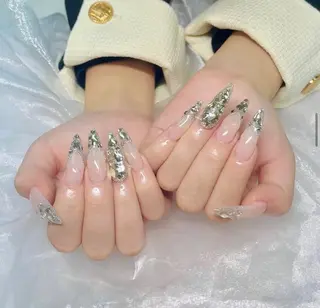 ネイル Hin Nail Osaka所属・Hin Nailsのネイルデザイン