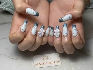 ネイル 💕鈴木ユリ パラジェル/オフ無料のネイルデザイン