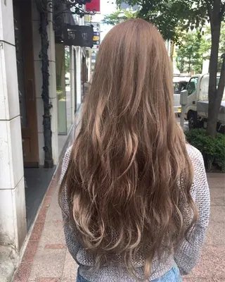 ロング salowin 原宿 aroa所属・韓国／ハッシュカット ／透明感カラー／金野のヘアスタイル