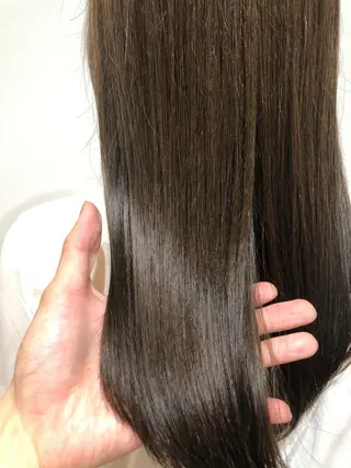 セミロング ⭐️艶髪⭐️髪質改善 newi町田 山本のヘアスタイル