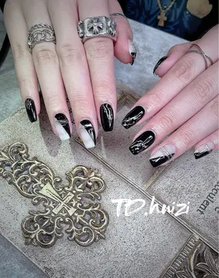 ミディアム めぐみのネイルサロン 惠のネイルデザイン