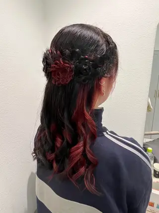 ロング カラー ヘアアレンジ Eleanor 池袋 🧸Madoka🧸のヘアスタイル