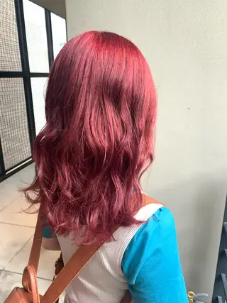 ミディアム 大内 志穂のヘアスタイル