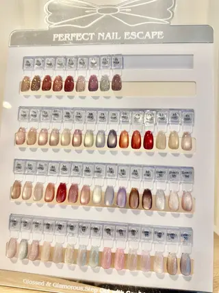 ネイル Re :eight Nail所属・NISHIOKA FUKUMIのネイルデザイン