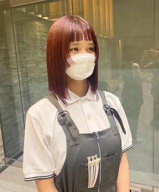ミディアム 髪と音処　マトぺ所属・デザインカラー/ボブ ブリーチカラー/ユリのヘアスタイル