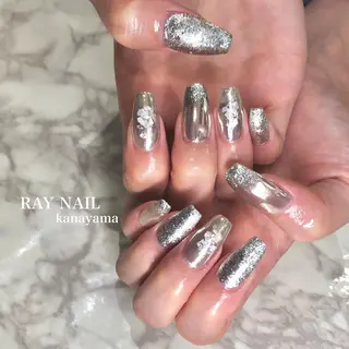 ネイル Arowa 伊田のネイルデザイン