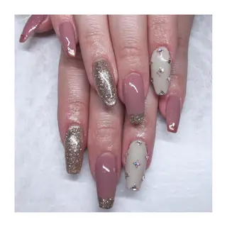 ネイル Nailsalon -Aのネイルデザイン