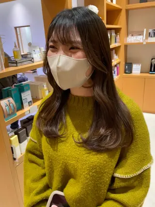 ロング 大橋 芽衣のヘアスタイル