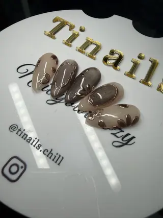 ネイル Tinails所属・Tinails (ティナネイル)のネイルデザイン