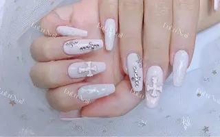ネイル LULU Nail  Salon 新宿所属・LU LU NailSalonのネイルデザイン