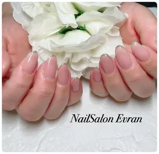 ネイル Nail salon Evranのネイルデザイン