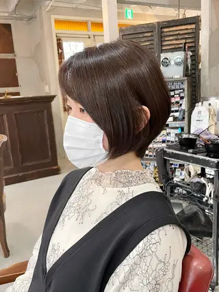ショート 岡田 恭明のヘアスタイル