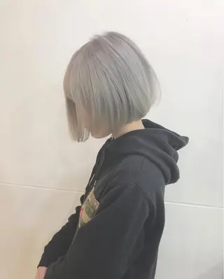 ショート フェアリーテイル所属・吉田 典弘のヘアスタイル