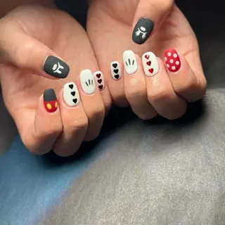 ネイル 𝐫𝐚𝐢 𝐧𝐚𝐢𝐥の眉毛・アイブロウイメージ