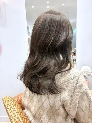 セミロング hayato/透明感 カラー/グレージュのヘアスタイル