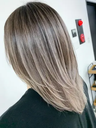 ミディアム 🥇近藤 恭輔🥇 Recharme新保のヘアスタイル