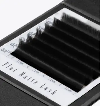 マツエク・マツパ salon éclat所属・小笠原 佳歩のマツエク・マツパデザイン