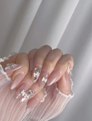 ネイル Lyna 池袋のネイルデザイン