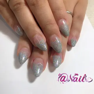 ネイル 小尾 栞のネイルデザイン