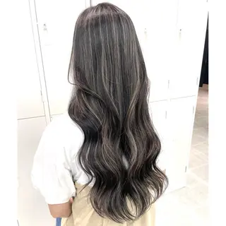 ロング カラー 奥山義進/大宮 /ダブルカラーのヘアスタイル