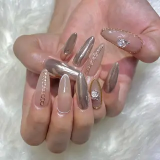 ネイル Amber21.所属・Nagahama Akariのネイルデザイン