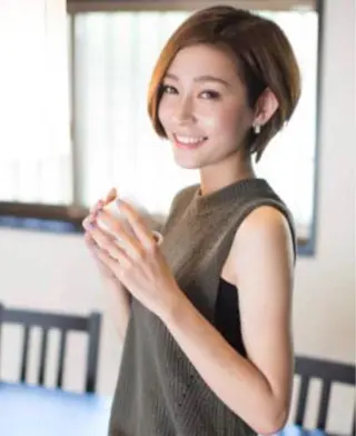 エレガンス 六甲店のヘアスタイル