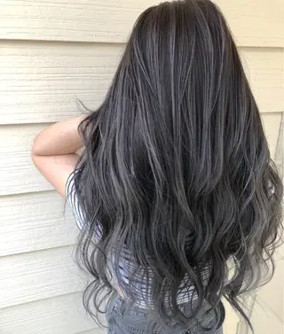 ロング 米澤 俊輔のヘアスタイル