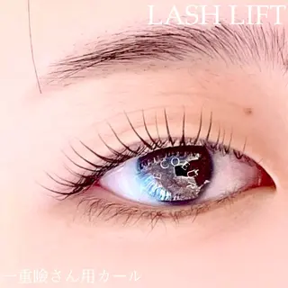 マツエク・マツパ eyelash&eyebrow Luminous所属・Luminous まつげ&眉毛 専門店のマツエク・マツパデザイン