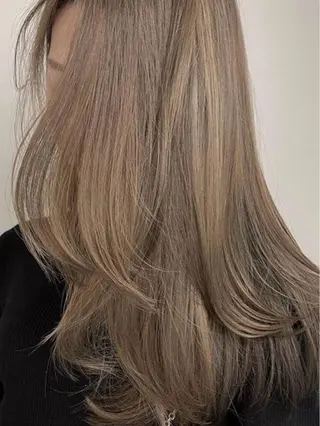 ロング 古沢 新のヘアスタイル