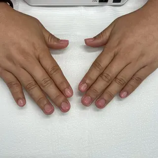 ネイル ﾔｽﾀﾞ ﾐﾅのネイルデザイン