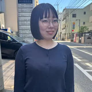 ショート カラー Lilu しずくのヘアスタイル