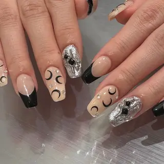 ネイル 👽個性派ネイル🎀 komachiのヘアスタイル