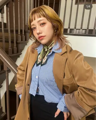 セミロング ハイトーンカラー🍑 心斎橋のヘアスタイル