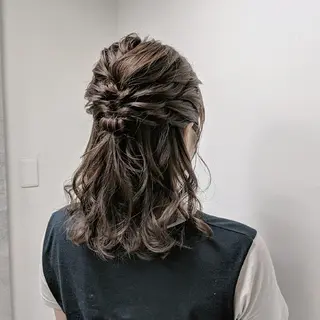 ミディアム ヘアアレンジ PRIVATE SALON EYES所属・EYES リアのマツエク・マツパデザイン