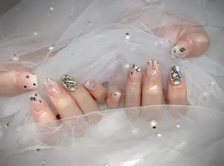 ネイル I-nailロング /ワンホン/キラキラのネイルデザイン