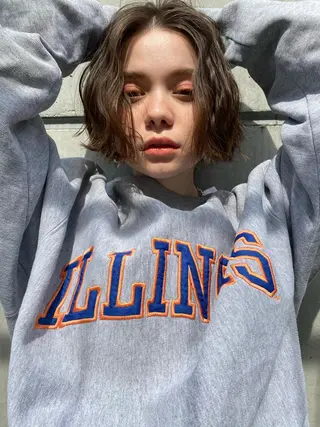 ショート カラー パーマ ✨透明感カラー✨ 🦖佐々木未来🦕のヘアスタイル