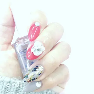 ネイル e.nail所属・和賀井 恵理のネイルデザイン