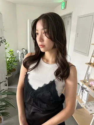 セミロング カラー Hatsune 🐯レイヤーカットのヘアスタイル