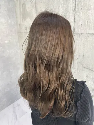 カラー benji小倉所属・中溝 トシミのヘアスタイル