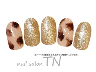 ネイル 矢川 まどかのネイルデザイン