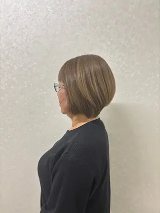 ショート ゆ らのヘアスタイル