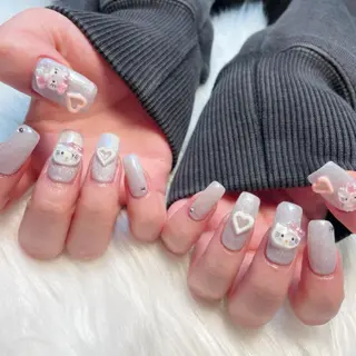 ネイル ゴテゴテ💙ワンホン リオナのネイルデザイン