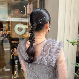 セミロング ヘアアレンジ 芦刈 咲来のヘアスタイル