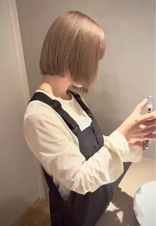 ショート ハイトーンカラー/ 梅田/Aikaのヘアスタイル