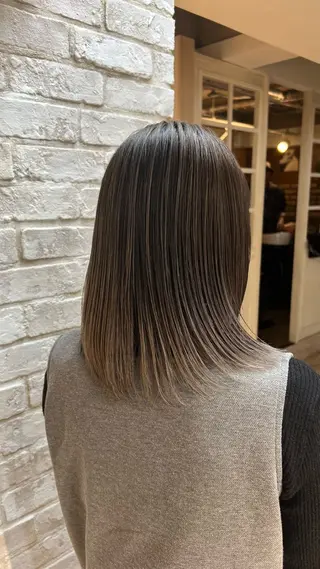 ミディアム カラー 今泉 ひろきのヘアスタイル