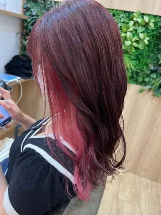 カラー 高辻 日菜のヘアスタイル