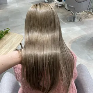 ロング 渡辺 あいかのヘアスタイル